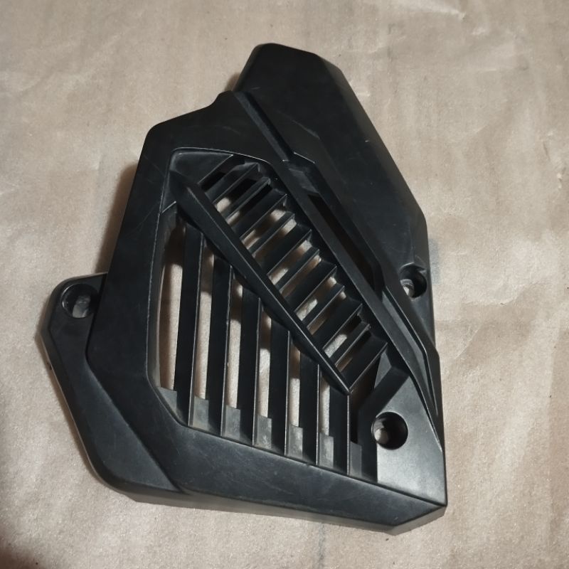 tutup radiator vario 125 vario 150 led original