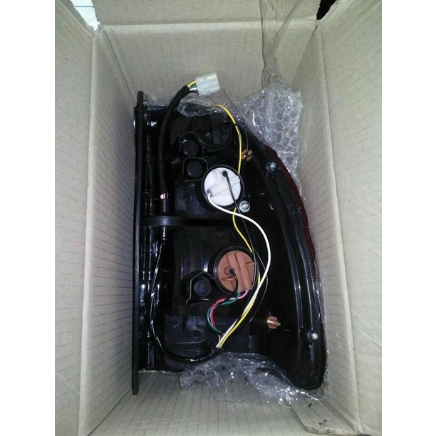 Stoplamp Lampu Belakang Panther Kapsul Original - KIRI