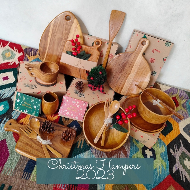 

parcel hampers natal / christmas hampers / hadiah alat makan masak / talenan piring gelas kuksa / souvenir kayu jati / teak wood / gift tableware / mahoni / hampers sabun / hadiah imlek / hadiah ulang tahun birthday / hadiah wedding pernikahan