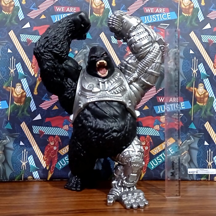 ✅Baru Action Figur Raw 10 Mcfarlane Toys Raw 10 King Kong Cygor Cy-Gor Spawn Terbatas