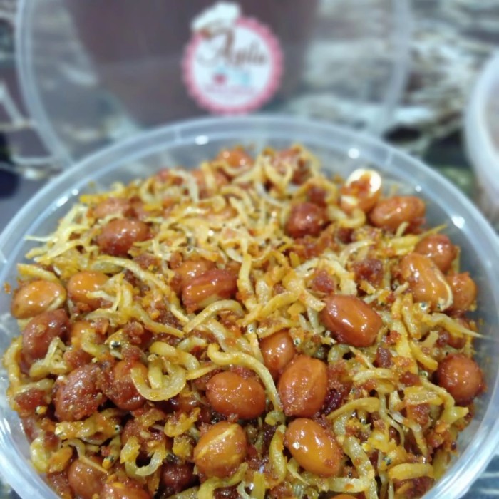 

Sambal Teri Medan + Kacang Tanah 250 Gram