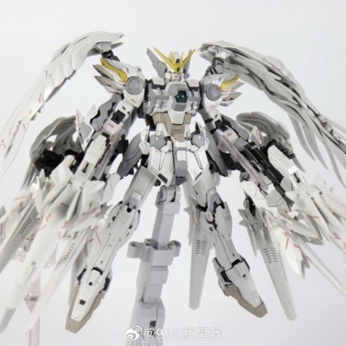 ✨Baru Daban 8827 Mg 1/100 Wing Snow White Prelude Model Kit Figure Diskon