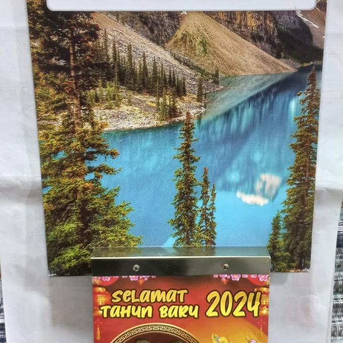 

1Set Kalender Harian Sobek Besar + Tatakan Besar 2023 Kualitas Premium