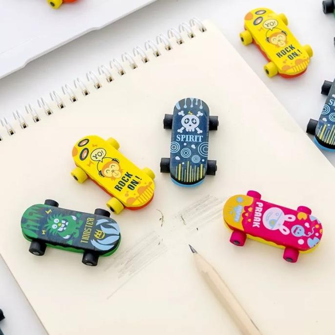 

Penghapus pensil sekolah anak karakter skateboard