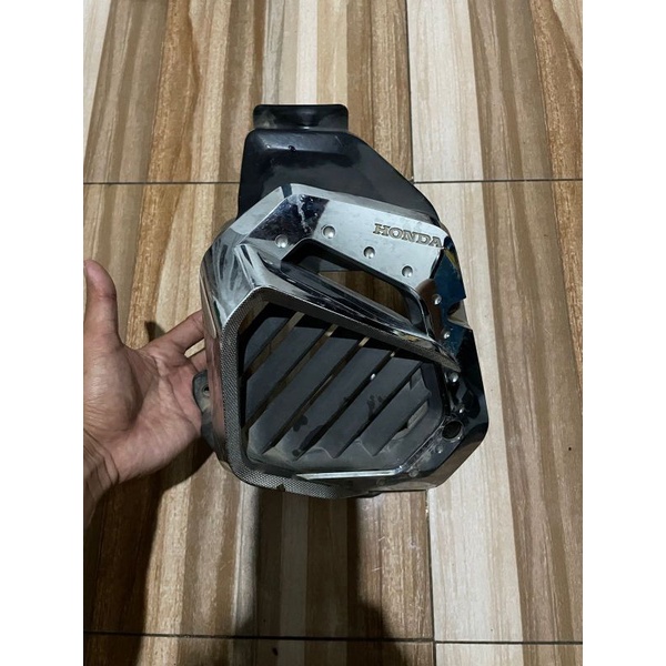tutup radiator Vario 125-150 second original