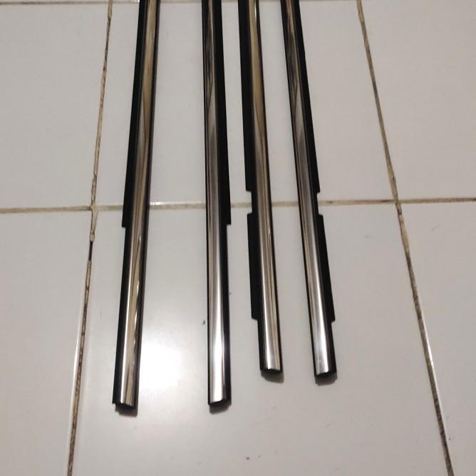 Weather Setrip List Pelipit Kaca Pintu Luar Avanza Chrome 2022 Ori2