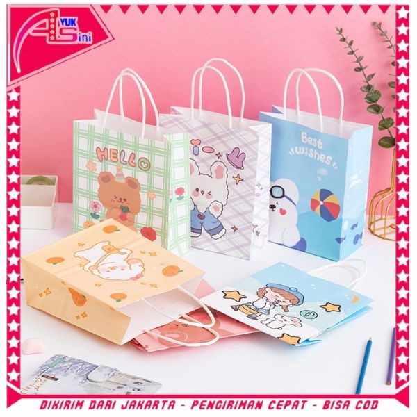 

AS Paperbag Karakter Kartun Beruang Lucu Goodie Bag Motif Rabbit & Bear Tas Jinjing Serbaguna Bingkisan Hadiah Hampers Ulang Tahun Anak Kotak Souvenir Kantong Tentengan Bingkisan Paper Bag Kertas Mini Lucu Aesthetic