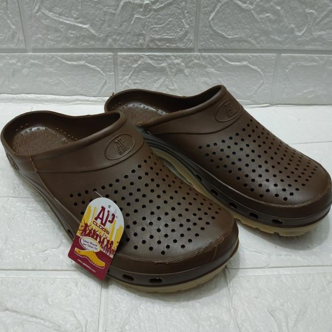 SEPATU SANDAL KARET SLOP BUSTONG PRIA AP CLOGS/SENDAL SELOP COWOK AP