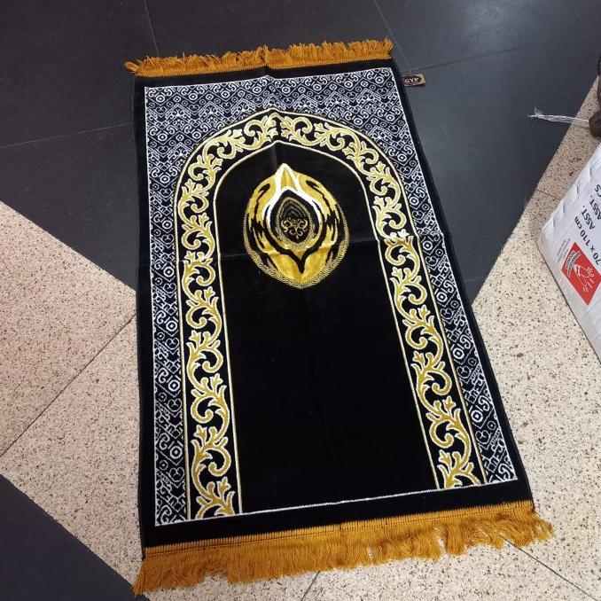 SAJADAH EMPUK BULU TEBAL/ sajadah anti slip