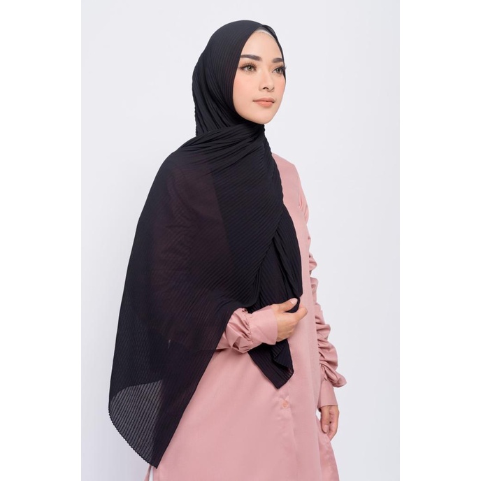 Hijab Zm Zaskia Mecca X Marsha Natika - Eiko Black Pashmina Pengiriman Cepat