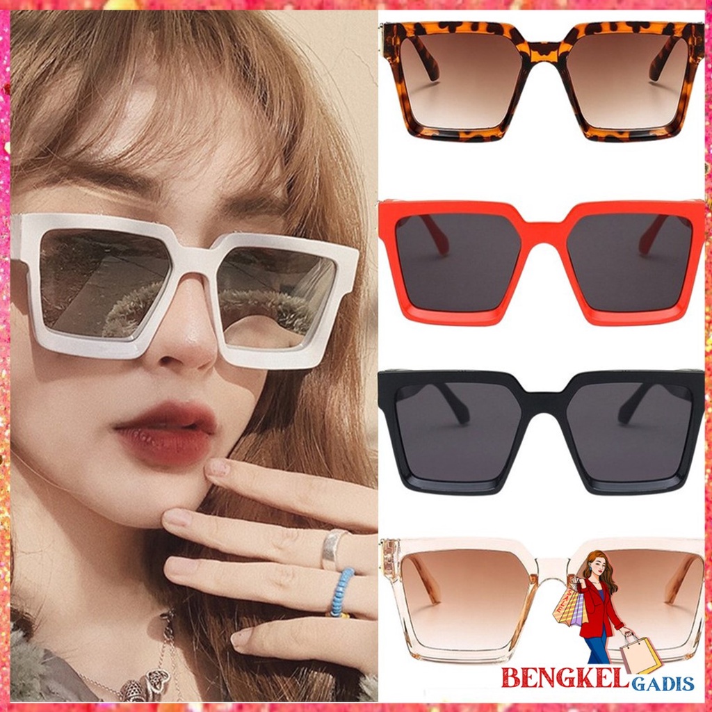 Kacamata Hitam Wanita Fashion 1107 Bingkai Persegi Kotak Korea Style Kaca Mata Elegan