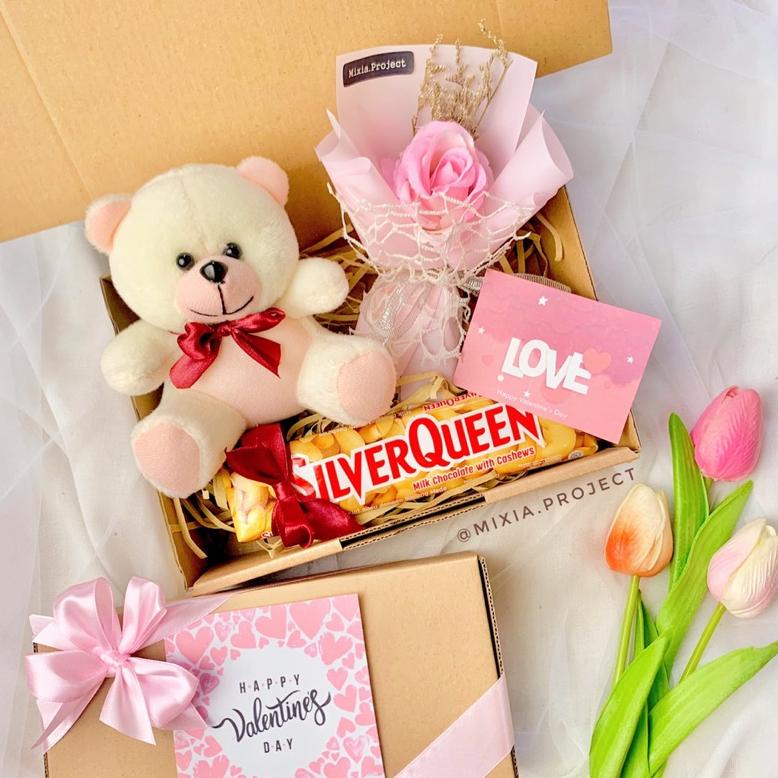 

Bisa Cod Kado Ulangtahun Cewek Valentine Hampers Coklat Hampers Wisuda Anniversary Murah