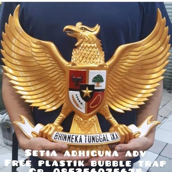 lambang garuda pancasila fiber