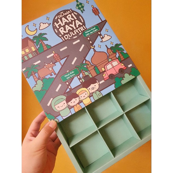 

5 pcs dus box hijau slop motif idul fitri pulkam sekat 9 uk 7.3 cm