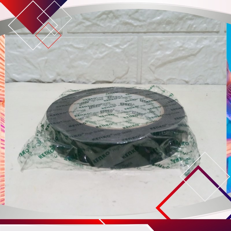 

Double Tape Foam 21mm x 4,5m .