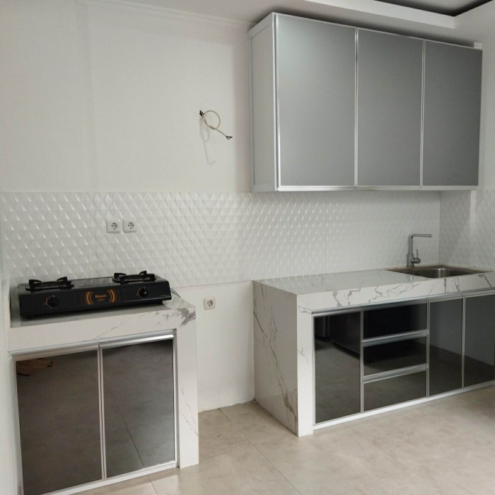 [New] Kitchen Set Aluminium  Pintu Bawah Tangga Limited