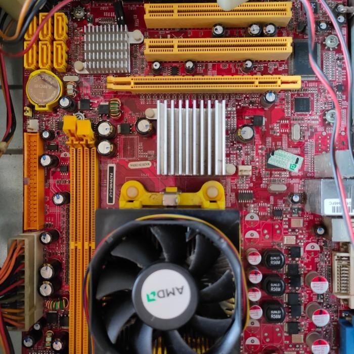 Mobo AMD Jetway PA78VM5 D-LF + Phenom X2