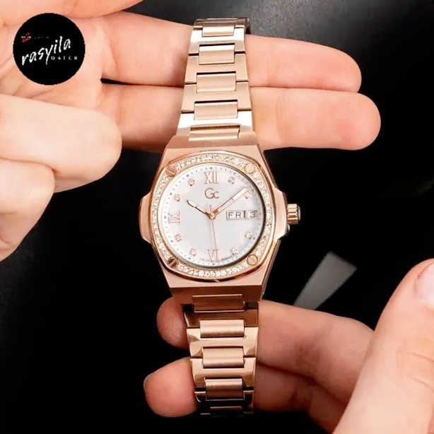 ✨New Jam Tangan Wanita Guess Collection Gc Y98002L1Mf Coussin Shape Lady Terbaru