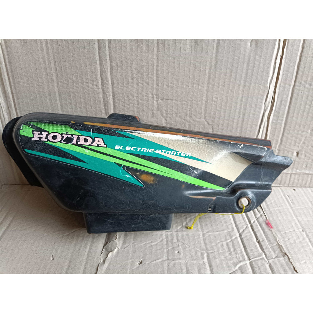 tutup aki Honda astrea prima cover box accu astrea prima box aki astrea prima Original