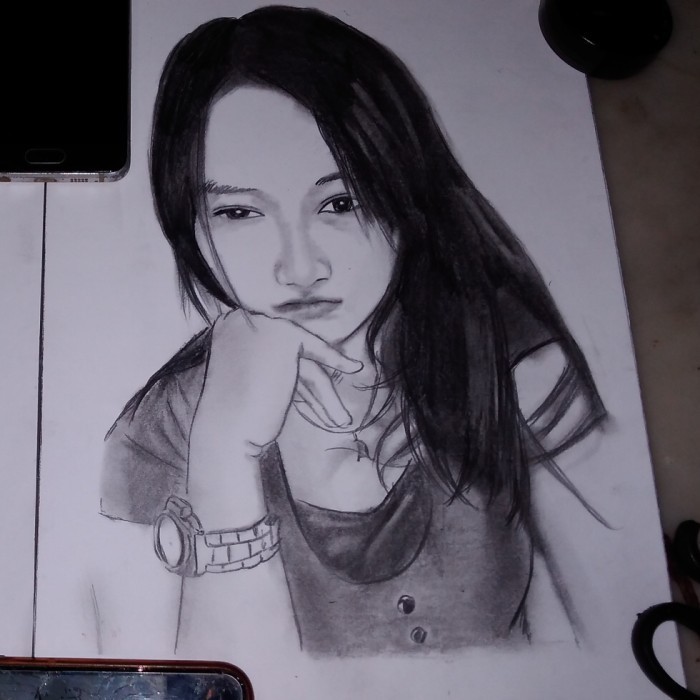 

Terjangkau jasa lukis sketsa wajah handmade