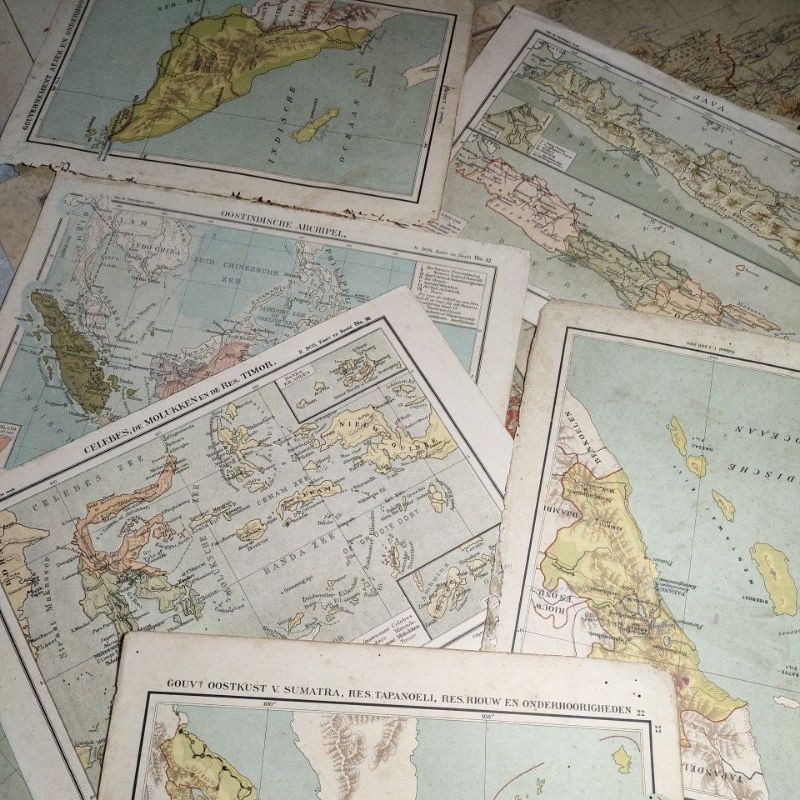 Peta Kuno Era Kolonial Wilayah Indonesia Tahun 1930s berbagai pulau original Ned Indie