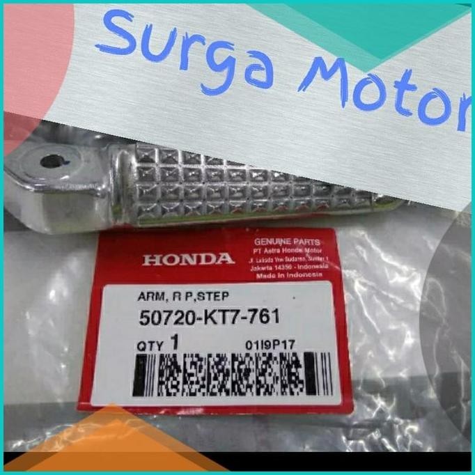 Footstep foot step belakang CB150R New CB 150 R LED . Kanan belakang .