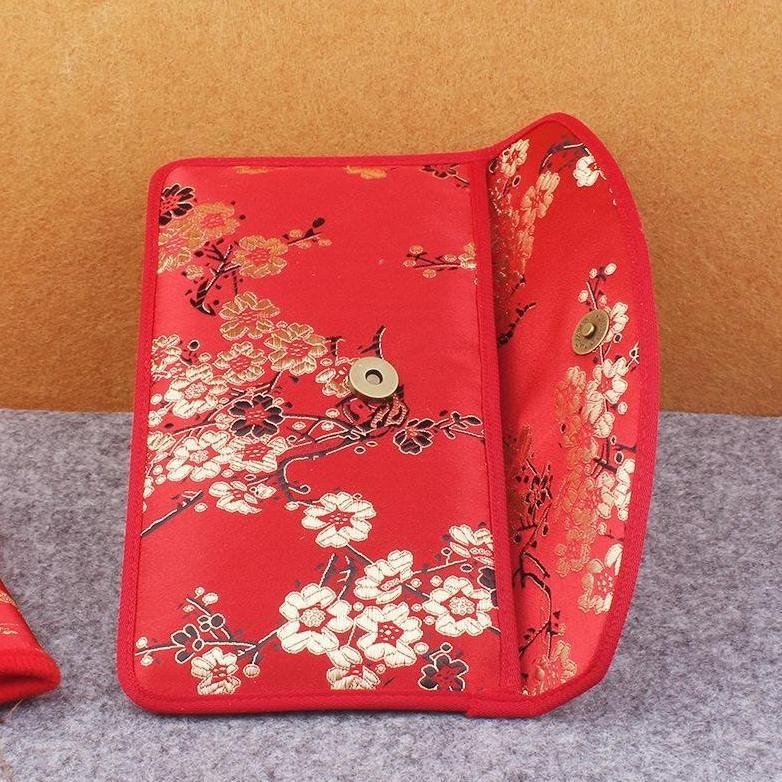 

Termurah Angpau ~ Angpao Kain Imlek / Angpao Sangjit / Angpao Ulang Tahun Diskom