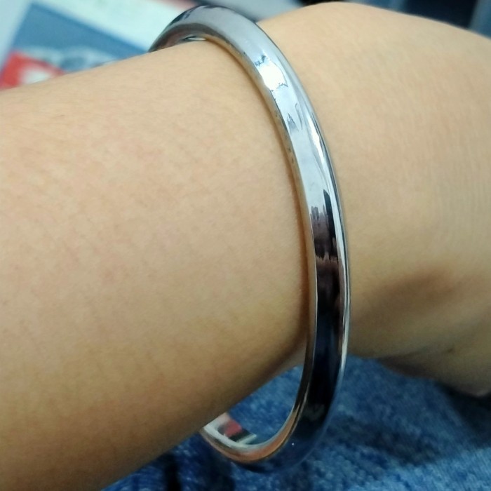 Gelang Bulat Stainless Steel Pria Model Sorong Anti Karat Gilaa