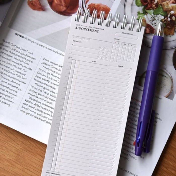 

Buku Journal Agenda Daily Weekly Planner Spiral Standing Estetik -fo2