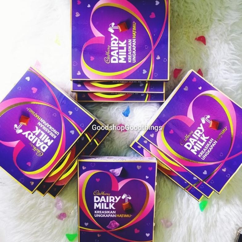 

Terlaris Cadbury Dairy Milk Chocolate Box Isi 4 Cashew Nut 30G /Coklat Hampers Valentine Promo