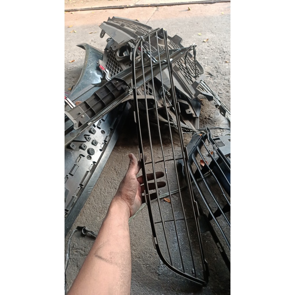 Grill Ram Bawah Vios Limo 2007-2014 Gen2 Original Genuine Toyota