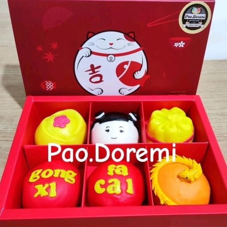 

CNY Hampers Imlek 2024 Kue Pao isi 6pc isi Cokelat dan keju [READYSTOK]