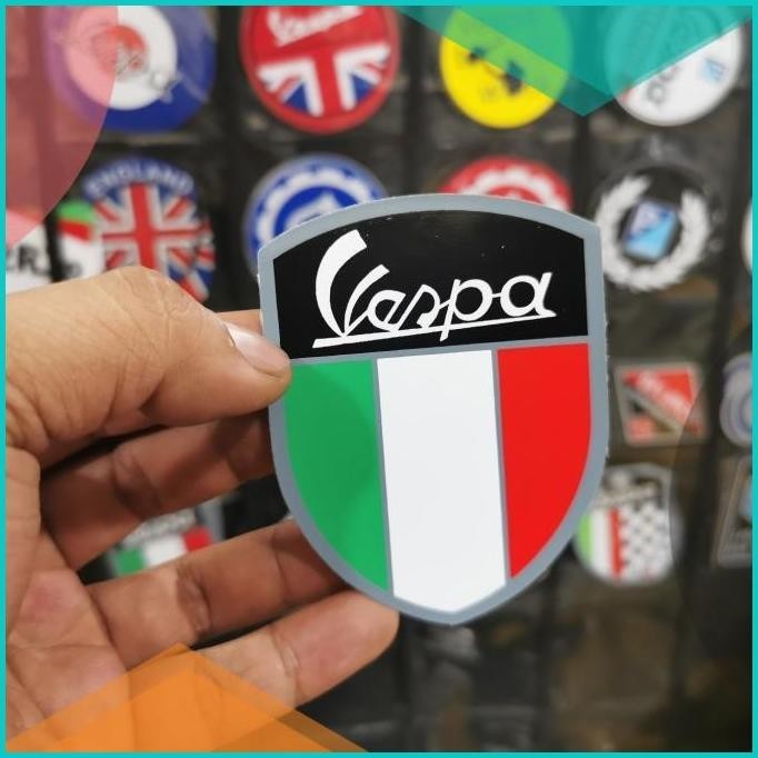 sticker vespa italy 16novz3 onderdil