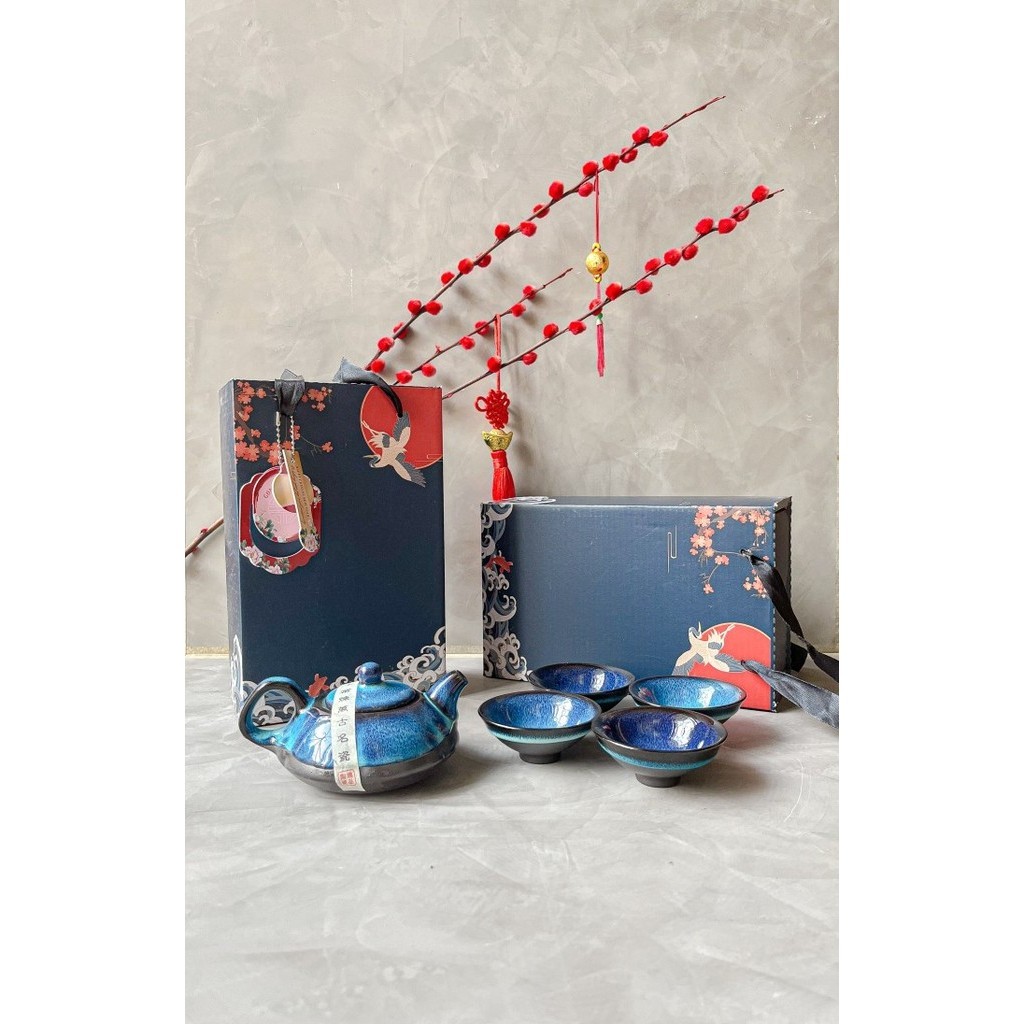 

Ready HAMPERS IMLEK / KADO IMLEK /PARCEL IMLEK