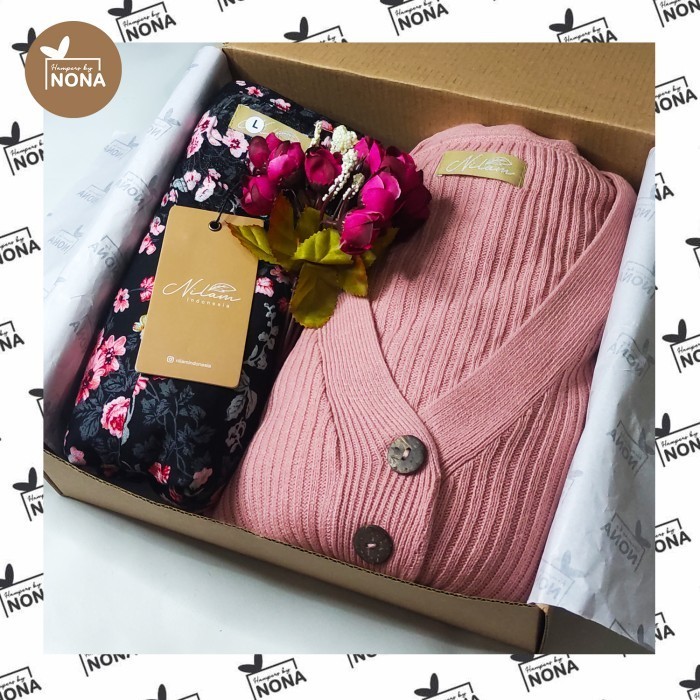 

Ready Hampers Wanita Dewasa Hampers Ibu Melahirkan Long Cardi Homedress