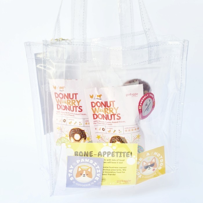 

Ready Hampers Barkday Anjing Paket Ulang Tahun Berisi Mainan dan Cemilan