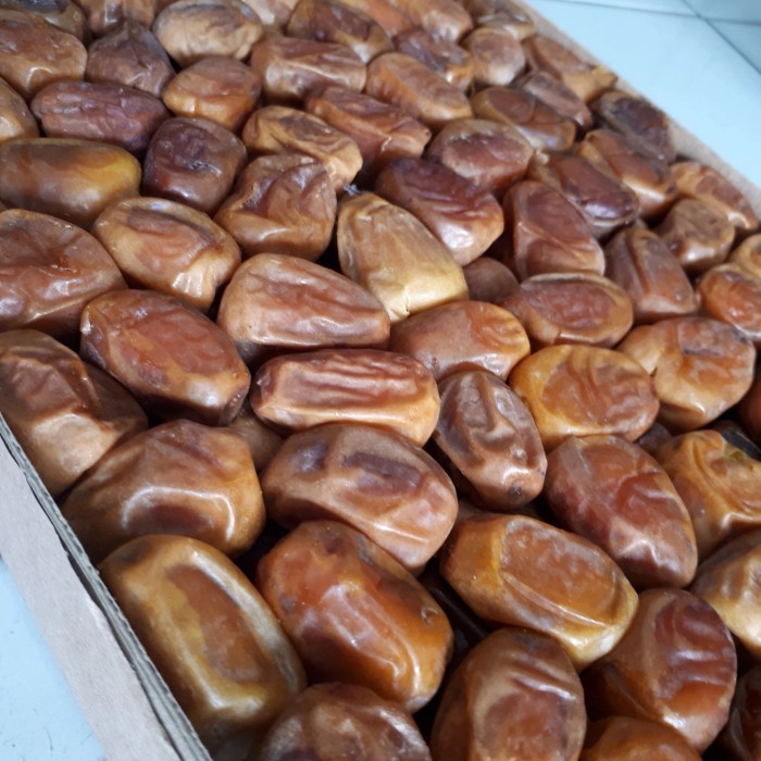 

Kurma - Kurma Sukari Kurma Raja Basah 3Kg