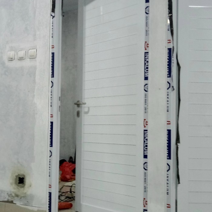 Terlaris kusen pintu panel aluminium putih 3inci