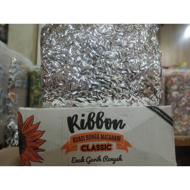 

Kuaci Matahari 1 Ball 2 Kg Merek Ribbon