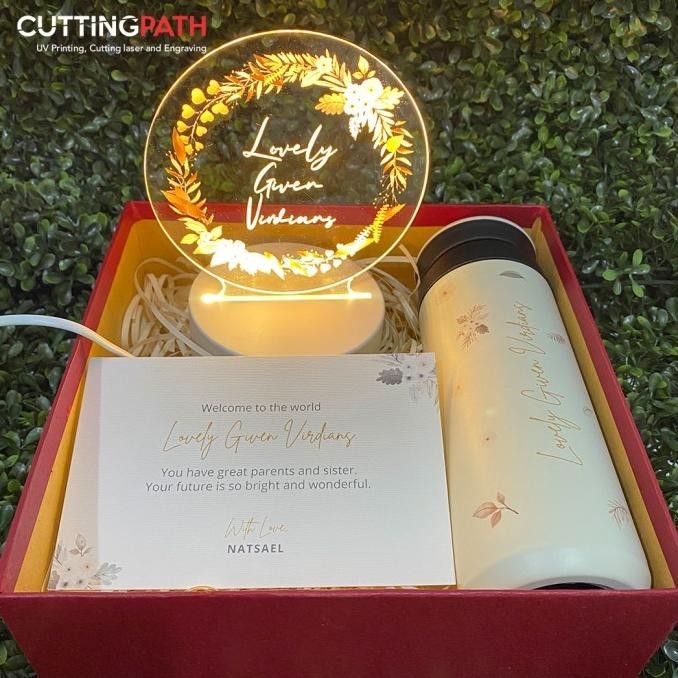 

Hampers Gift Box Paket 1 Travel Tumbler Custom Dan Lampu Tidur