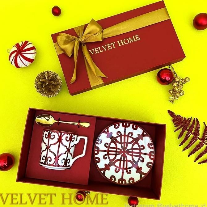 

Hampers Mug Piring Gift Kado Parcel Natal Lebaran Imlek Ulang Tahun