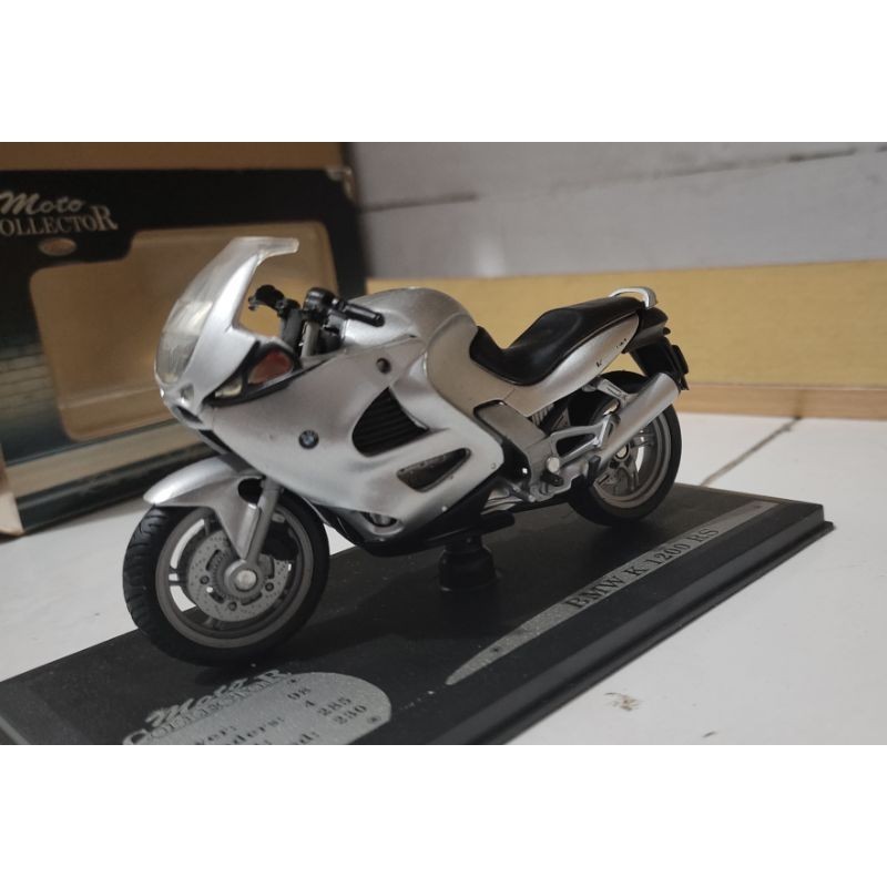 Diecast Solido BMW K 1200 RS diecast motor skala 1:18