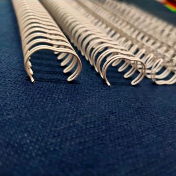 

Ring Jilid Kawat Nomor 6 Spiral 3/8 F4 38 Loops 3:1 10mm O Binding Wire