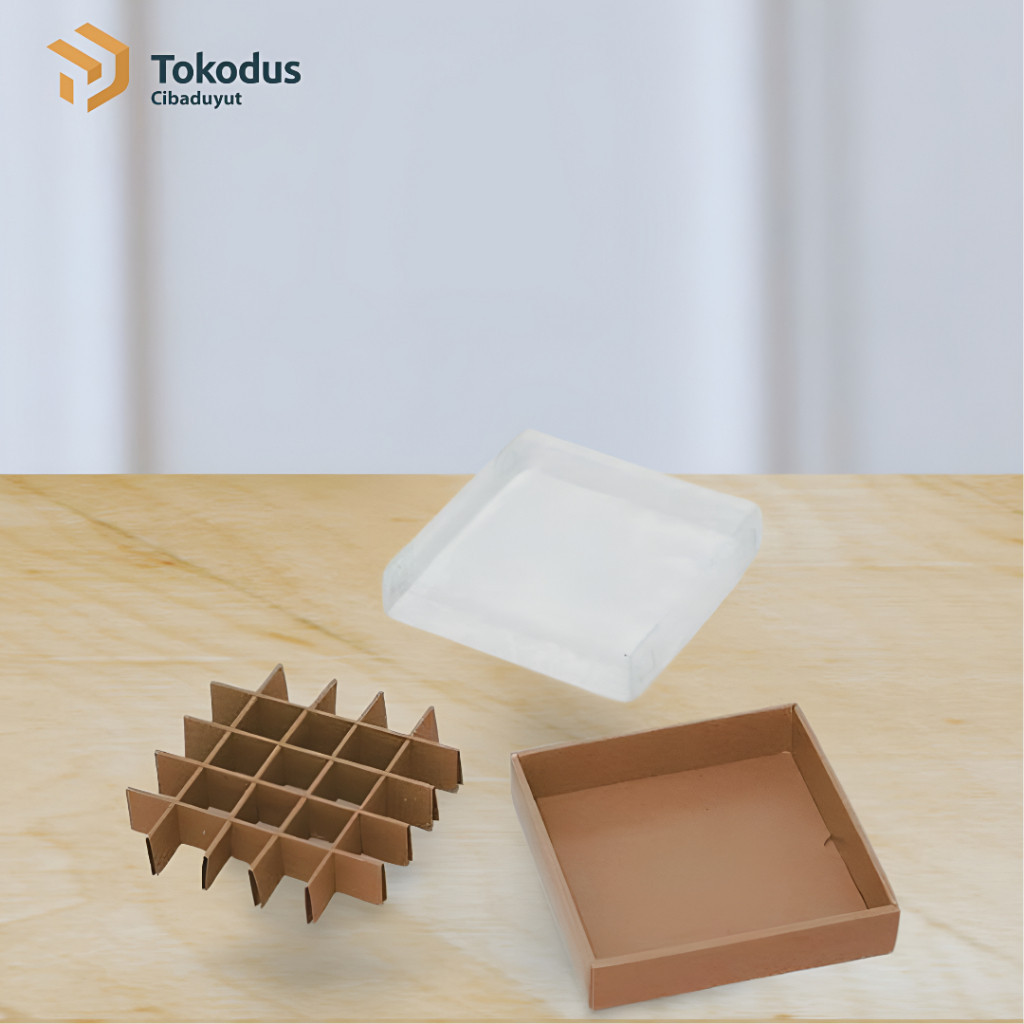 

Q8Q KRAFT BOX NASTAR DUS NASTAR DUS COKLAT DUS KUE UK 20 X 20 X 4,5 CM - TOKODUS CIBADUYUT GM2