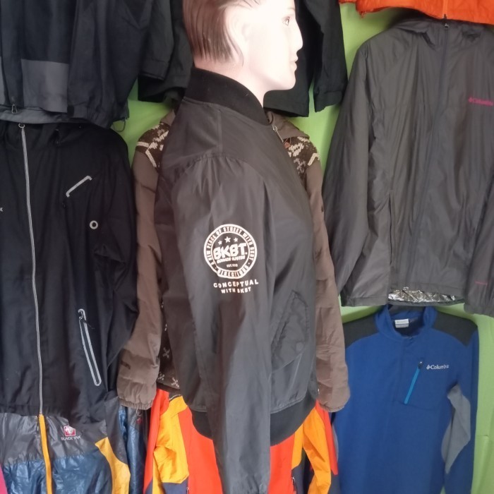 Jaket Bomber M. Holiday Bkbt Bunker Buster