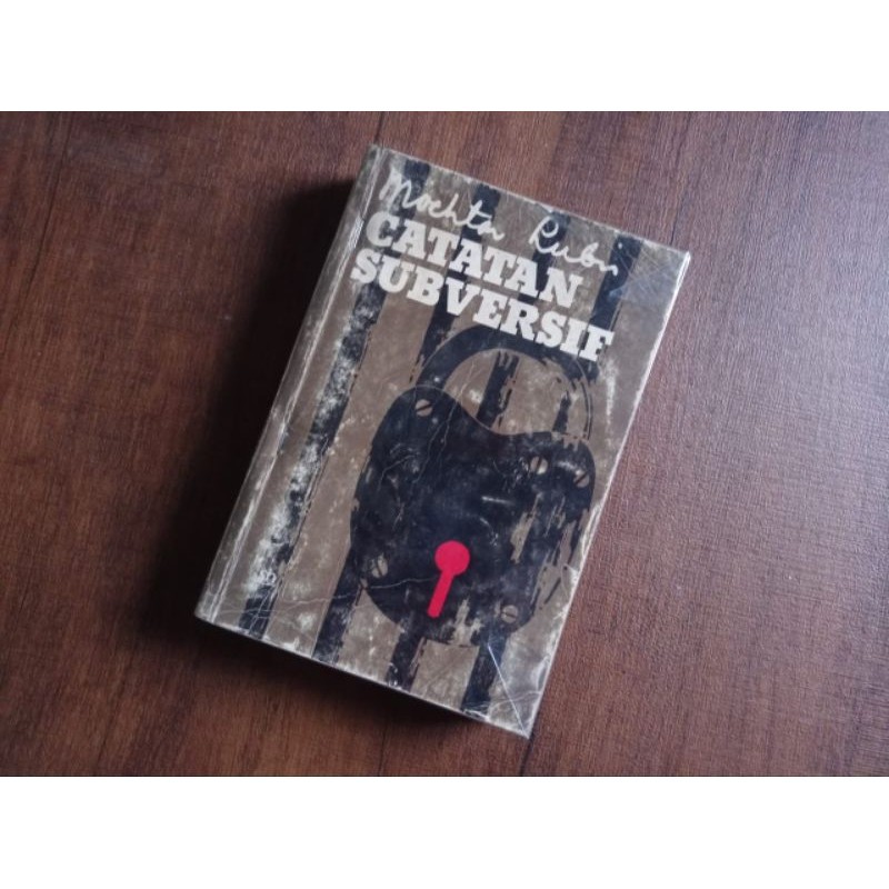 Catatan Subversif - Mochtar Lubis