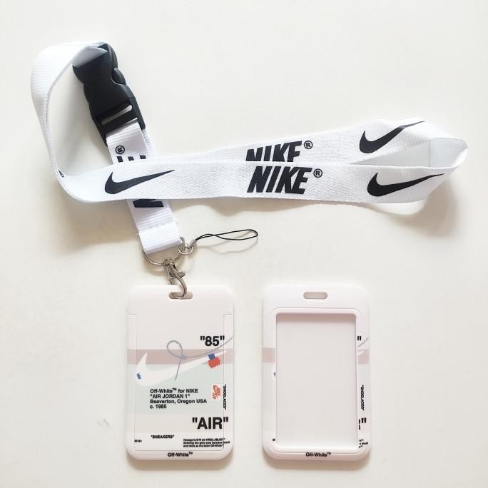 

Id Card Holder Name Tag Lanyard / Kalung Kartu Black White Aj Pengiriman Cepat