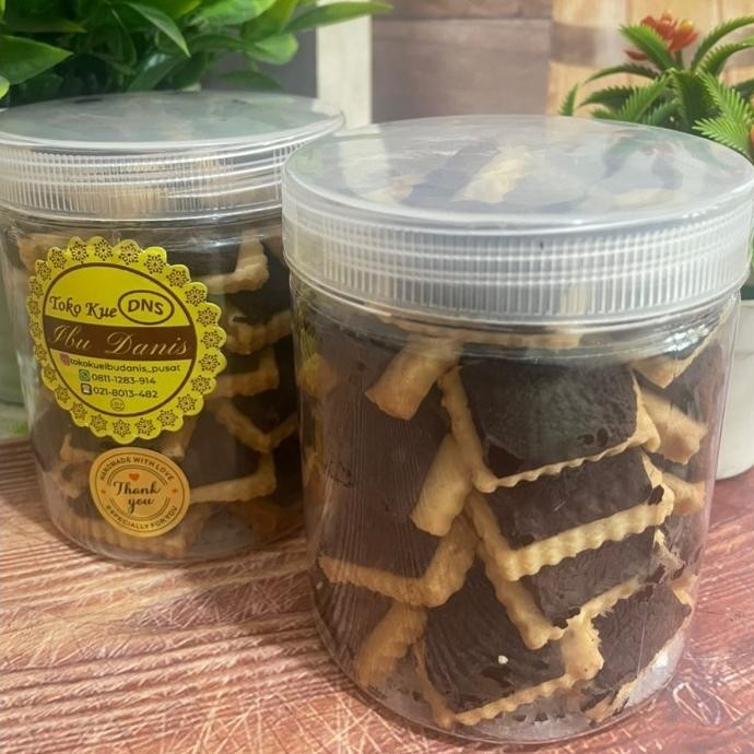 

Best Sales Cokelat Stick Homemade Toples Kecil / Kue Kering Lebaran / Kue Cokelat Berkualitas