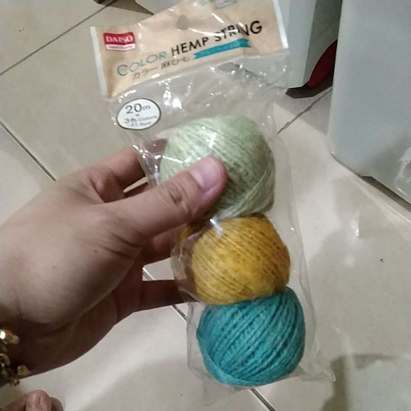 

Daiso Color hemp string jute string tali rami 3 warna 20 m TC-0300