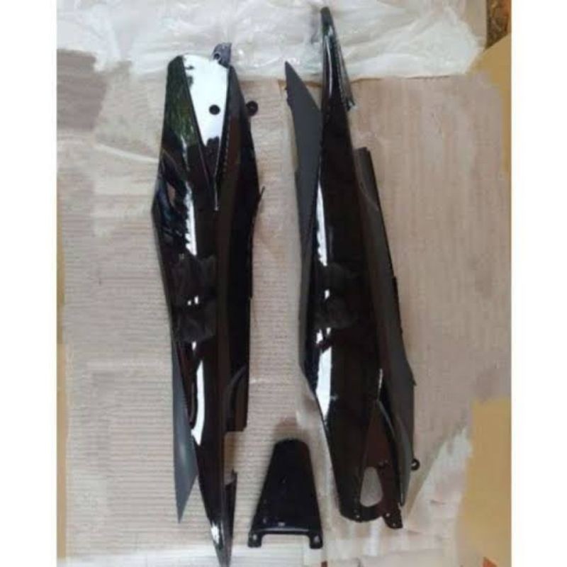 body belakang jupiter mx hitam body samping jupiter mx hitam